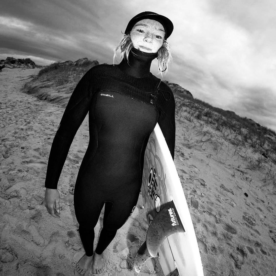 O'Neill Women's Hyperfreak 5/4mm Chest Zip Hooded