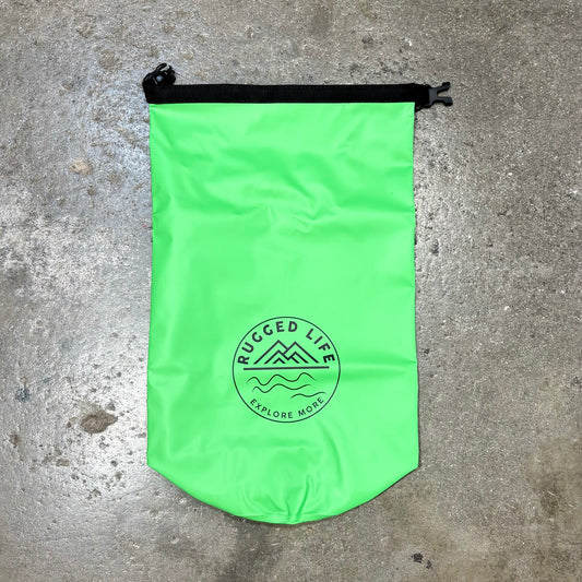 HEAVY DUTY 20L DRY BAG WITH ROLL-TOP CLOSURE GREEN