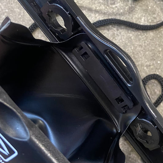 OCEAN&EARTH WATER KEY POUCH