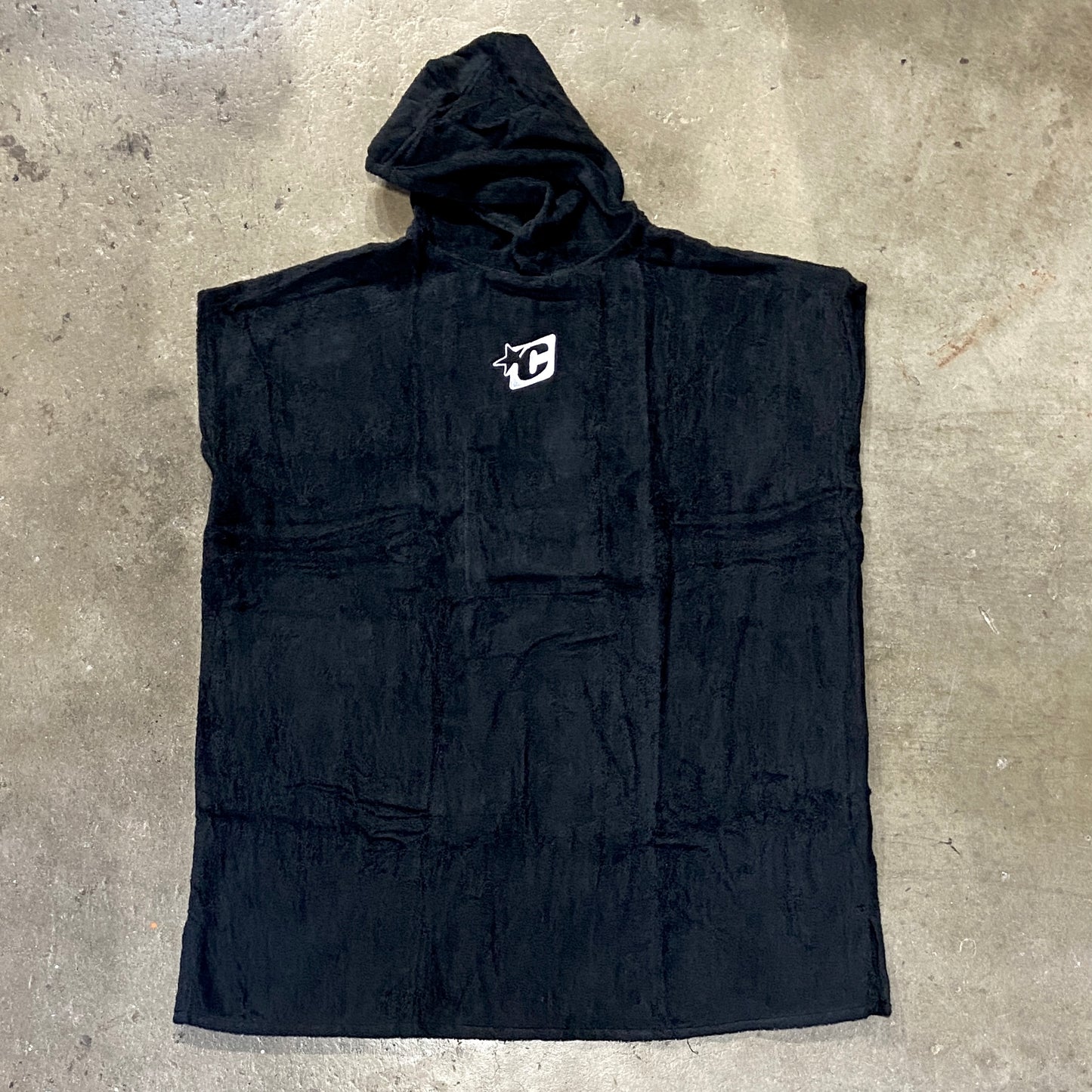 CREATURES OF LEISURE ICON PONCHO