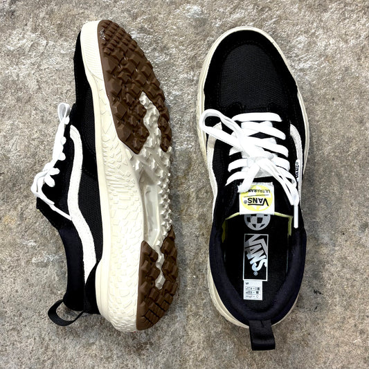 Vans   Ultrarange Neo VR3  Black/White