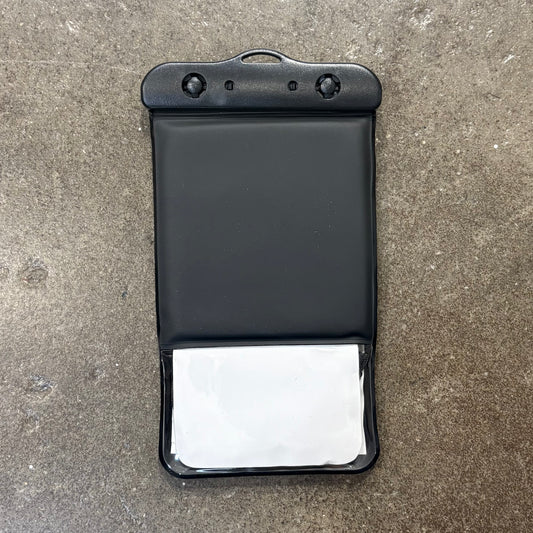 OCEAN&EARTH   FLOATING PHONE CASE