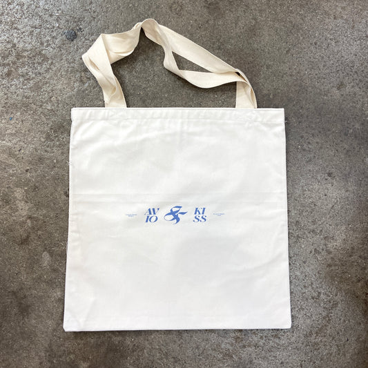 AVIO & KISS Tote Bag