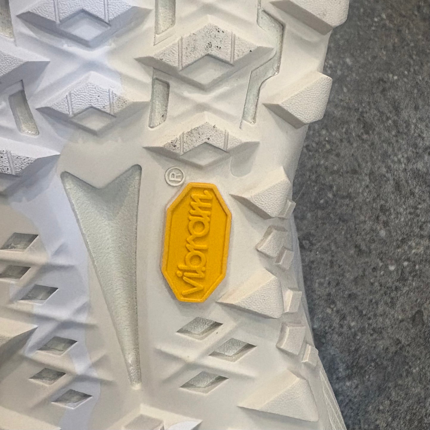 Vans MTE Crosspath XC Gore-Tex Shoe White