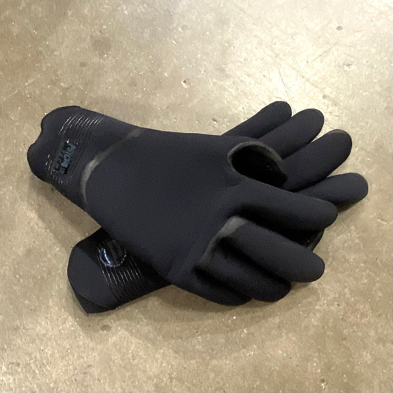 O'NEILL PSYCHO TECH GLOVE 1.5MM