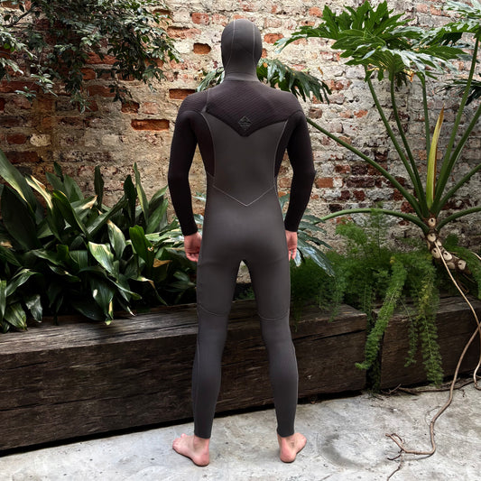 O'Neill Hyperfreak 5/4mm+ Chest Zip Hooded