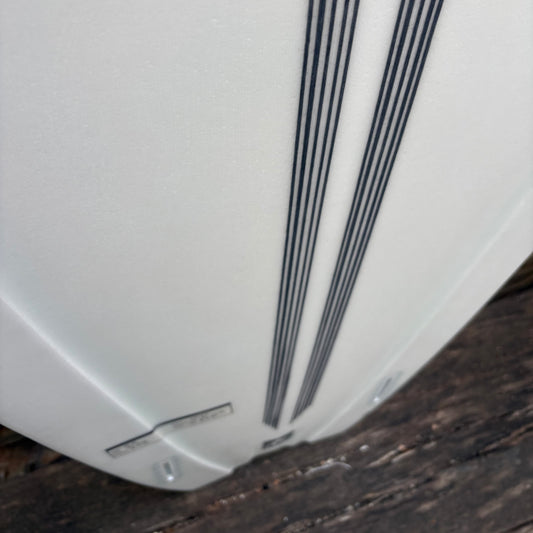 Hurricane Surf - Vampire Twin 5'8 x 20 7/8 x 2 7/16 32.5L