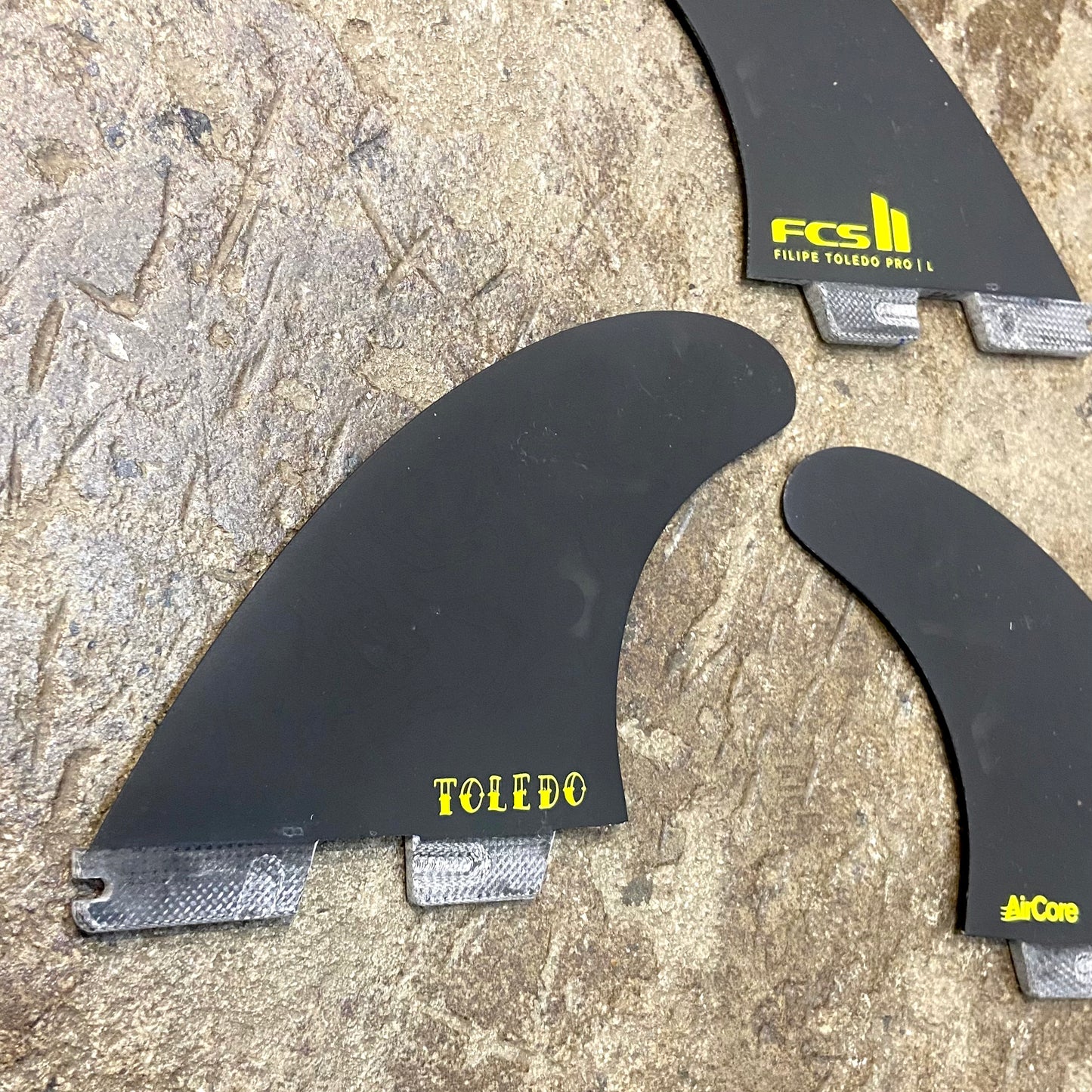 FCS II FILIPE TOLEDO PG PRO TRI FIN SET