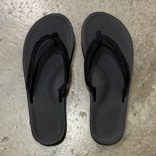 INDOSOLE   WOMEN'S FLIP FLOPS RECYCLED PABLE STRAPS   BLACK/KETAPA
