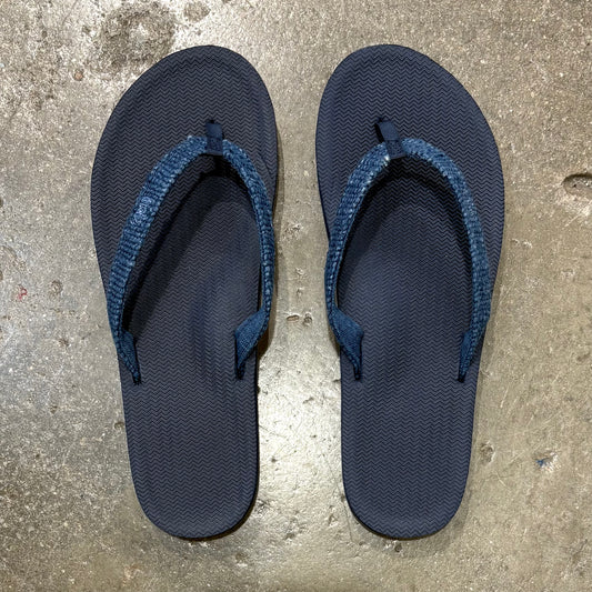 INDOSOLE   WOMEN'S FLIP FLOPS RECYCLED PABLE STRAPS   INDIGO