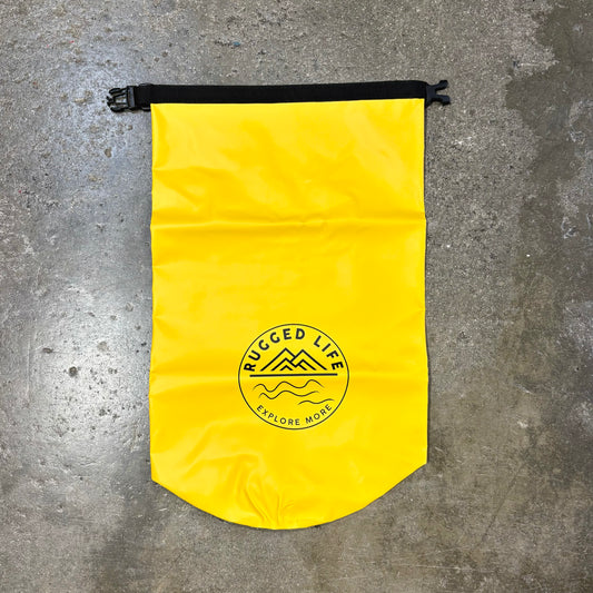 RUGGED LIFE HEAVY DUTY 20L DRY BAG WITH ROLL-TOP CLOSURE