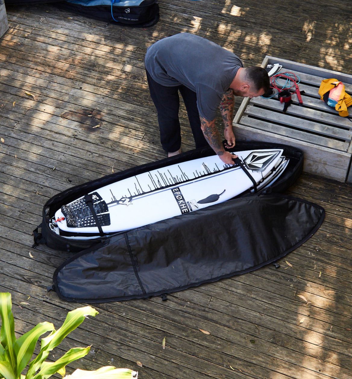 CREATURES OF LEISURE SHORTBOARD TRIPLE DT2.0 : BLACK 6'7