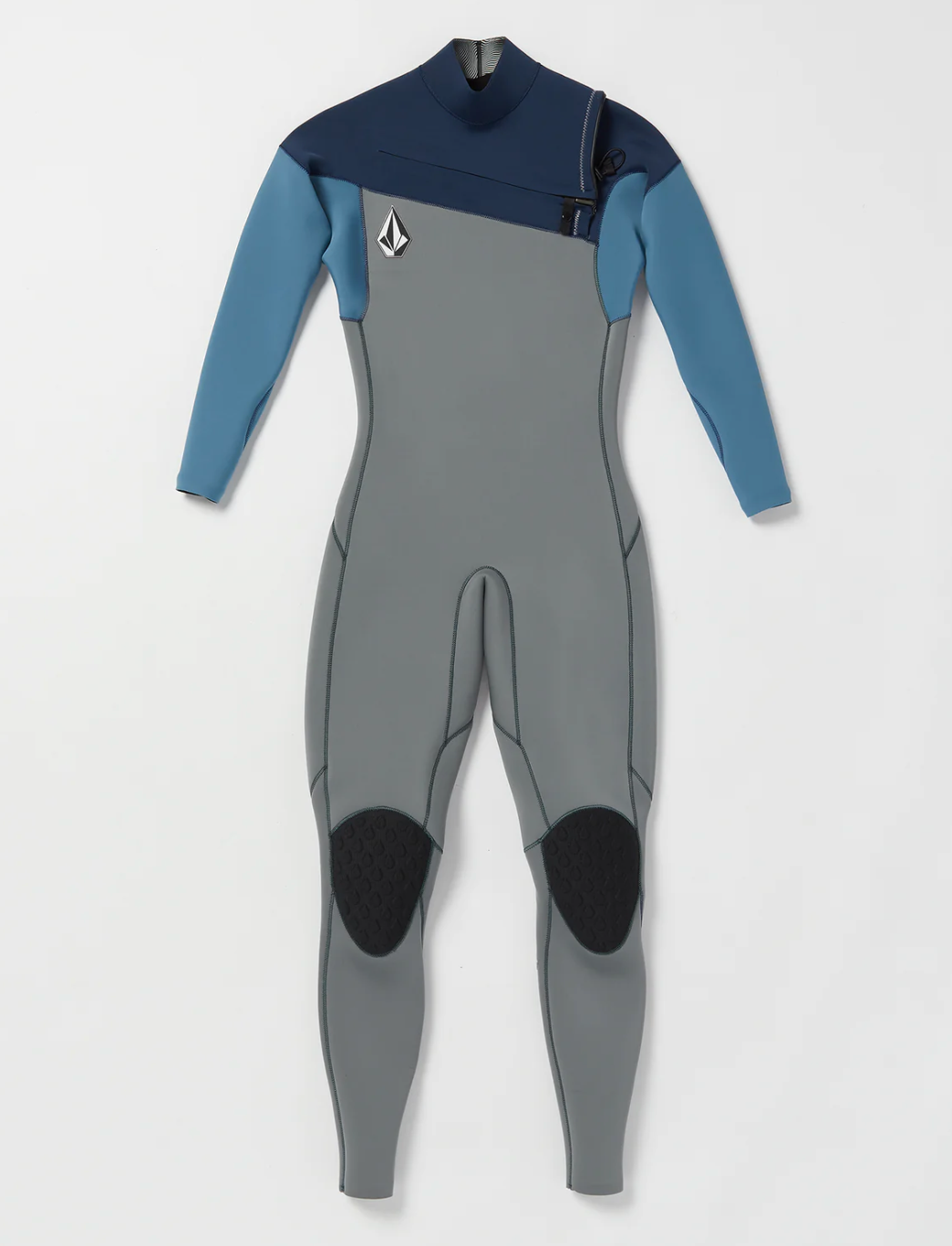 This 4/3mm premium chest zip wetsuit has been designed and tested in the harshest conditions. It features an internal rapid-dry thermal lining for ultimate warmth and comfort. The entire wetsuit is made from the highest grade limestone-based neoprene. All seams are glued, taped and blind stitched for maximum strength and seal. Eco elements included are solvent free water-based glue and Eco Carbon Black neoprene. 