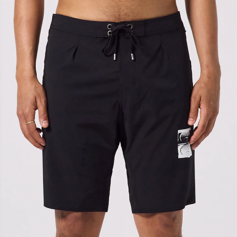 Anderson 18.5' Trunk