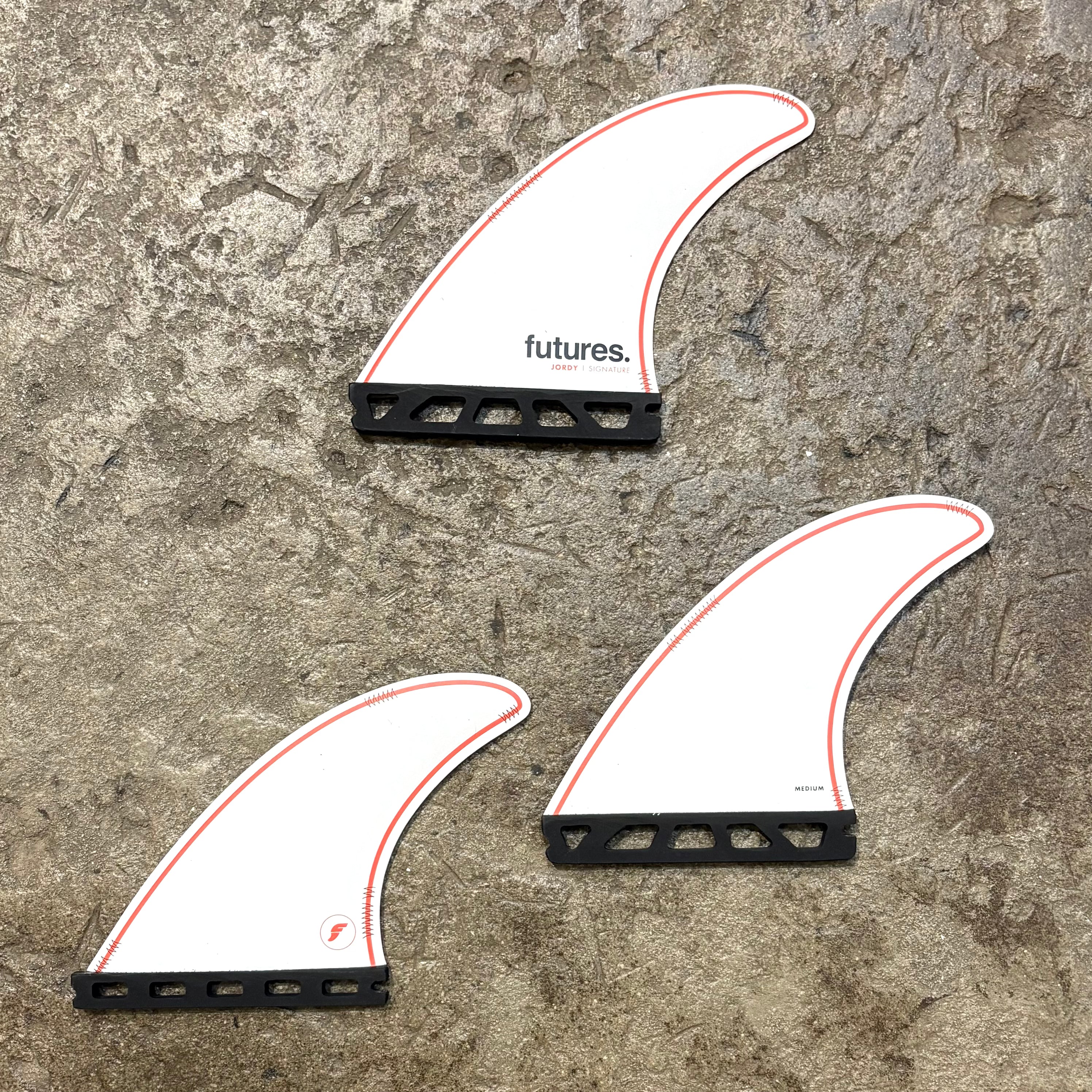 futures Jordy Signature サーフボードフィン M