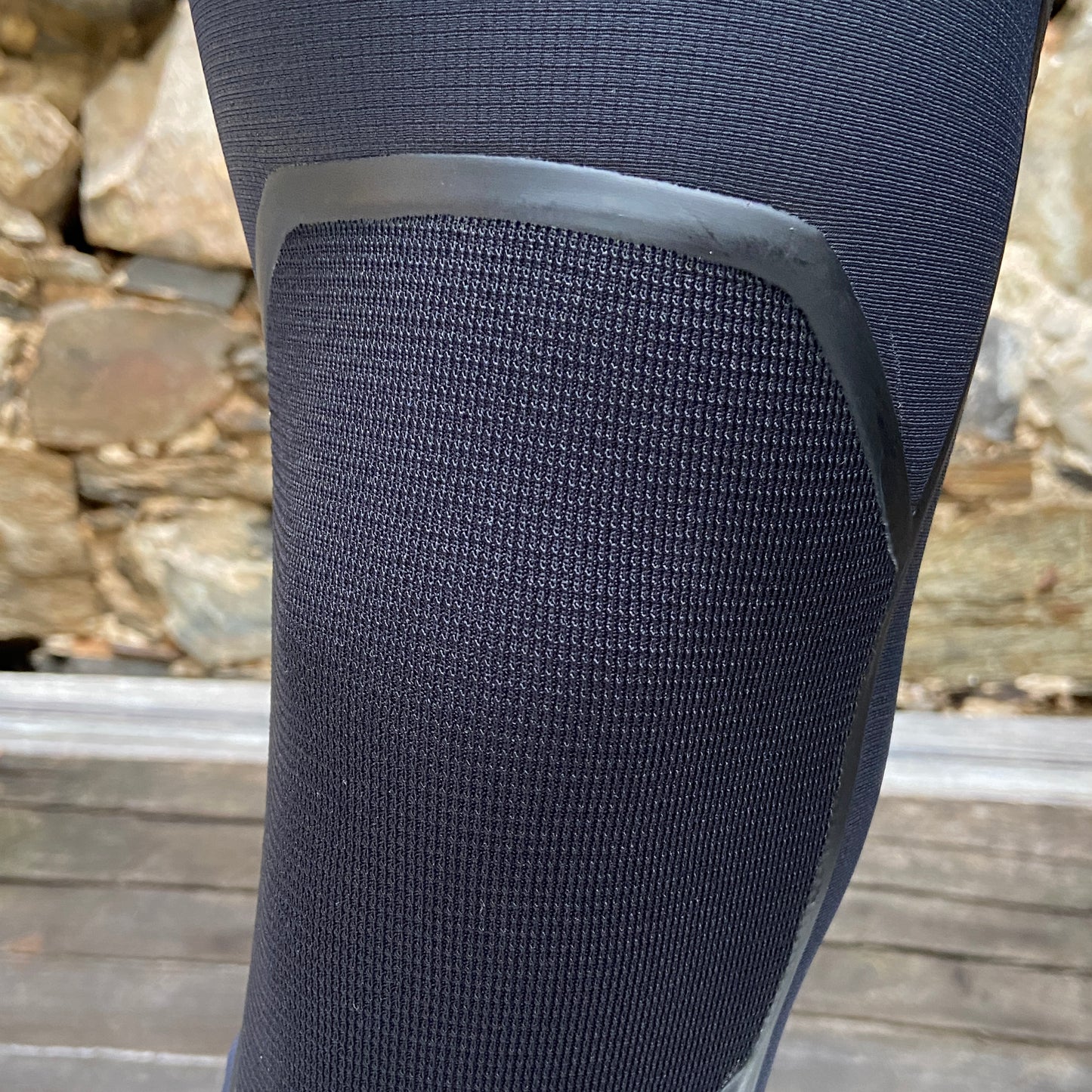 View of knee pad on the O'Neill Mutant Legend 4.5mm/3.5mm - Black - Interchangeable Hooded Wetsuit