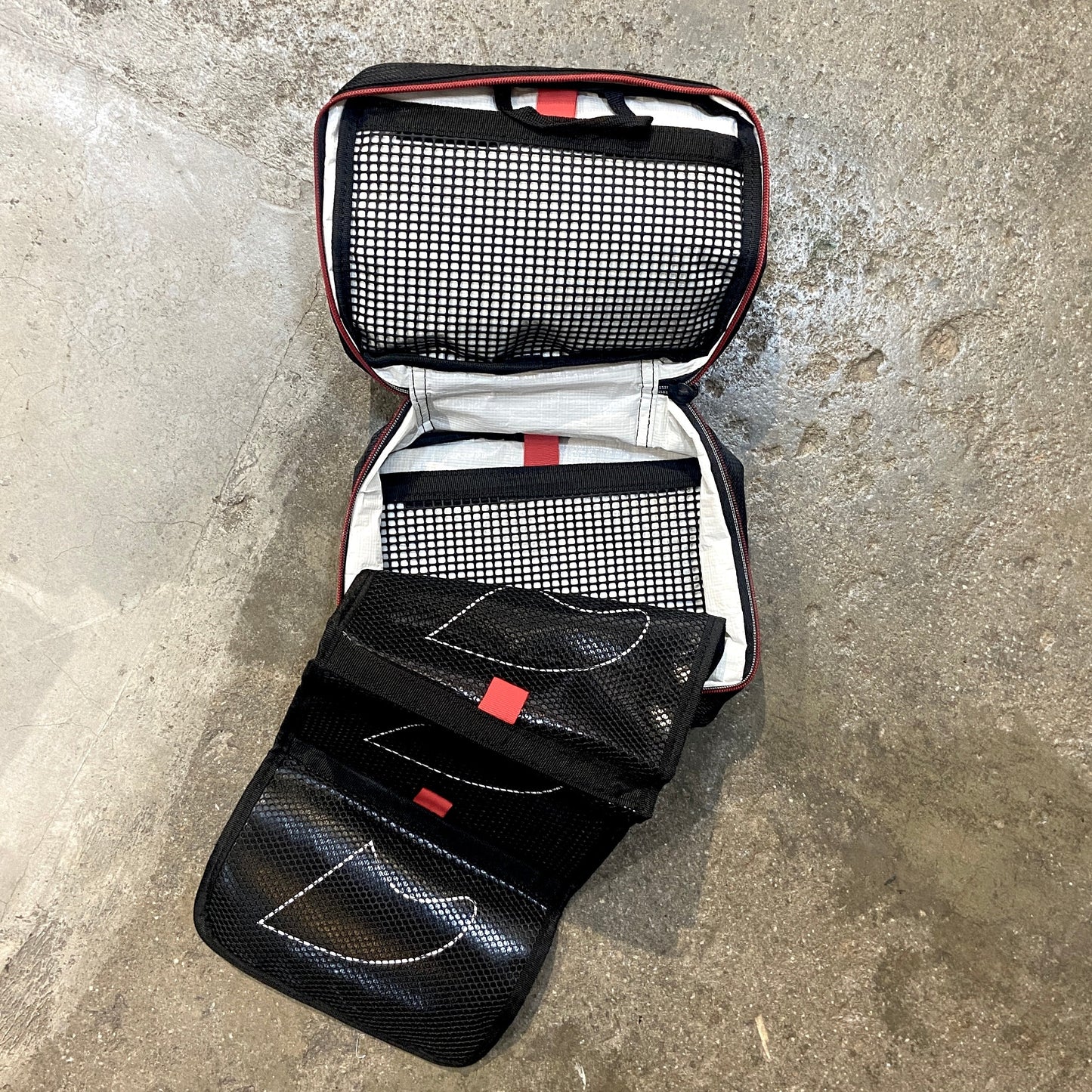 OCEAN&EARTH FIN CASE