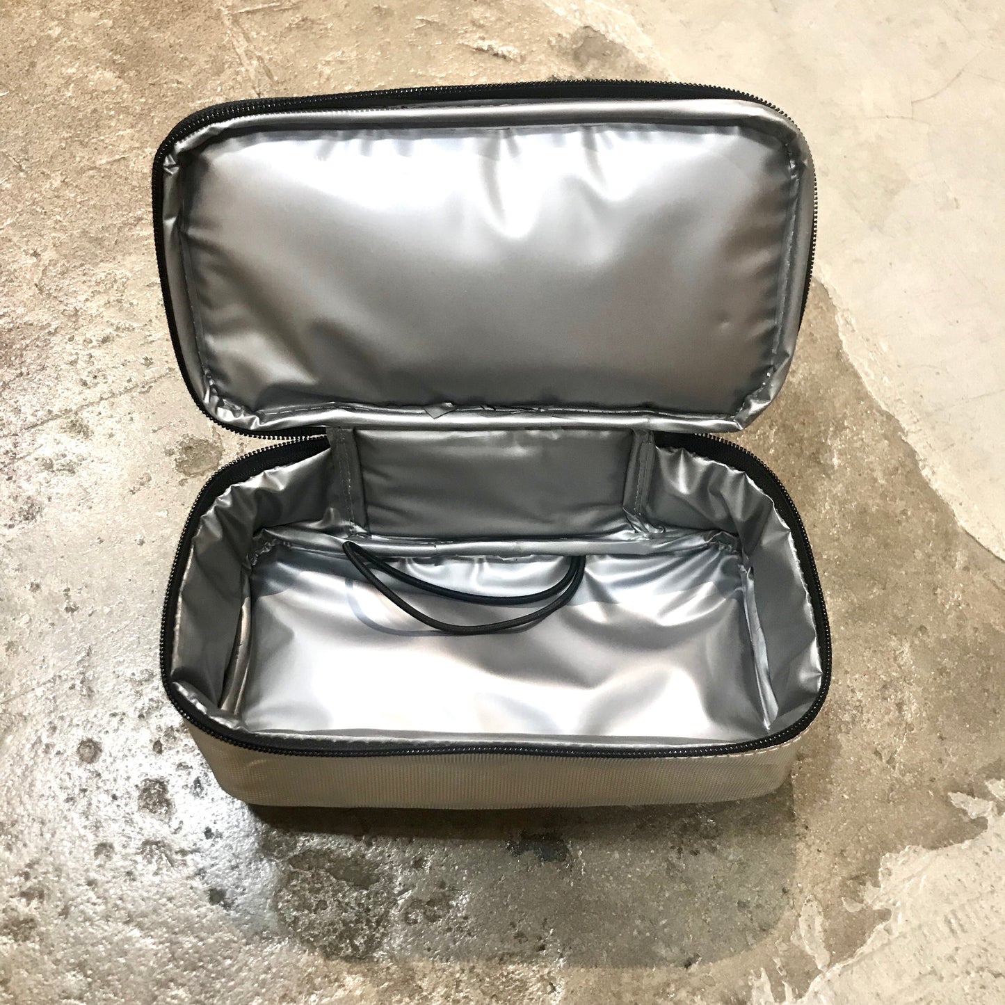 OCEAN&EARTH WAX FRIDGE