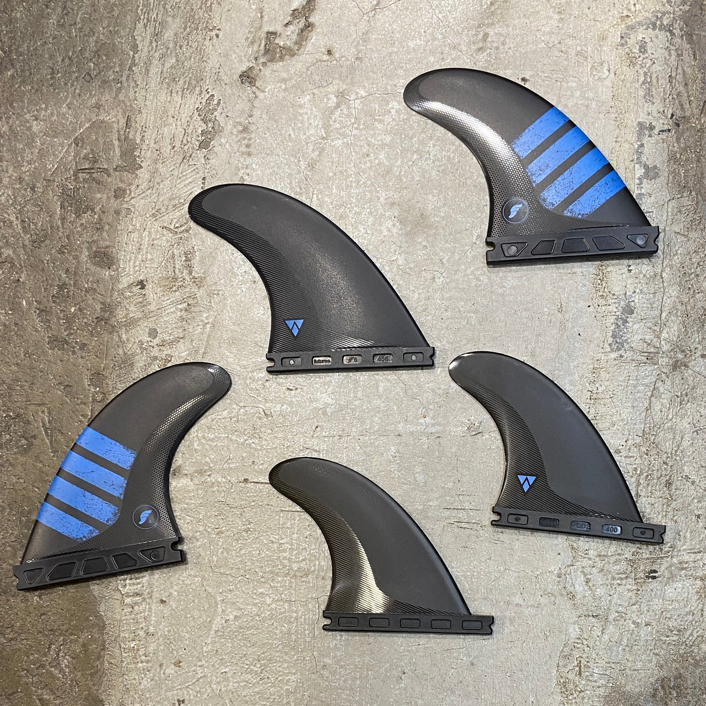 FUTURES F6 ALPHA 5-FIN