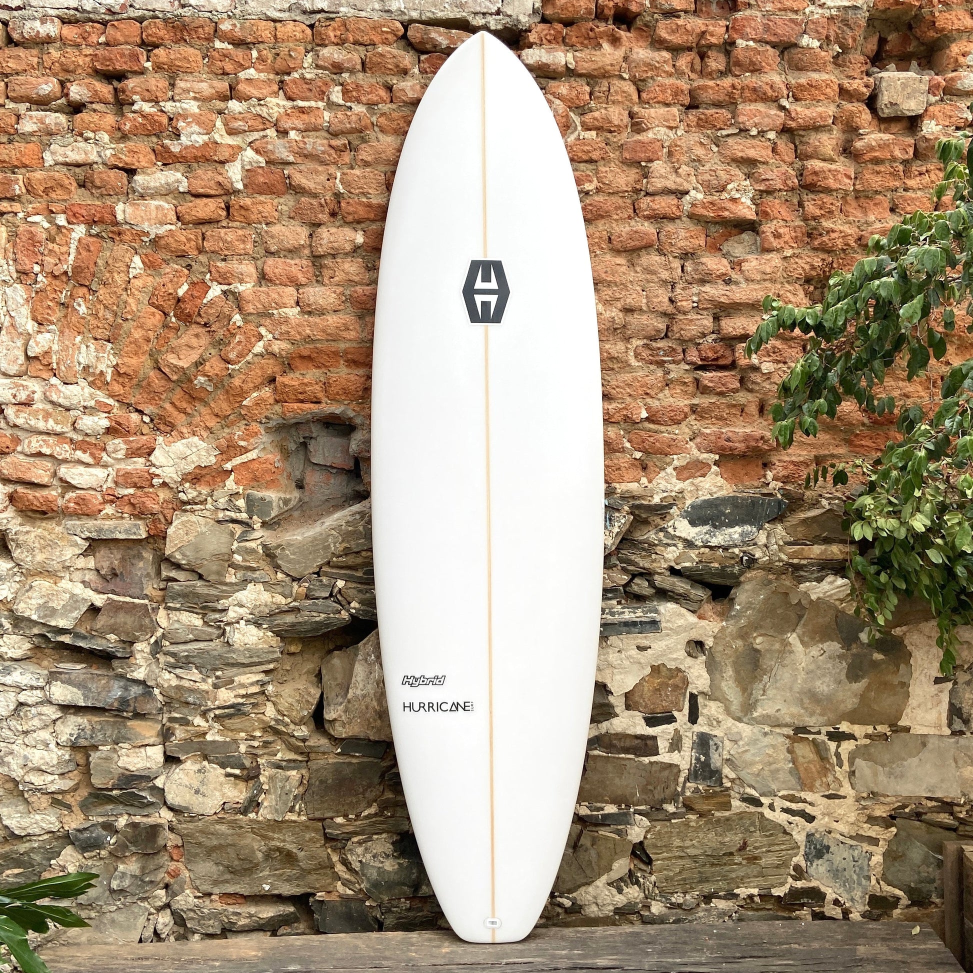 HURRICANE HYBRID 7'0 - 21 5/8 - 2 11/6 49LHURRICANE HYBRID 7'2 - 21 3/4 - 2 3/4 51L