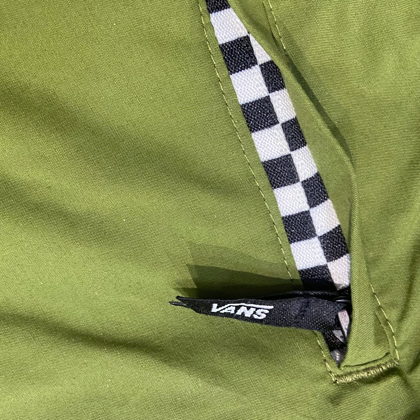 VANS   PRIMARY SOLID ELASTIC 17'' BOARDSHORTS