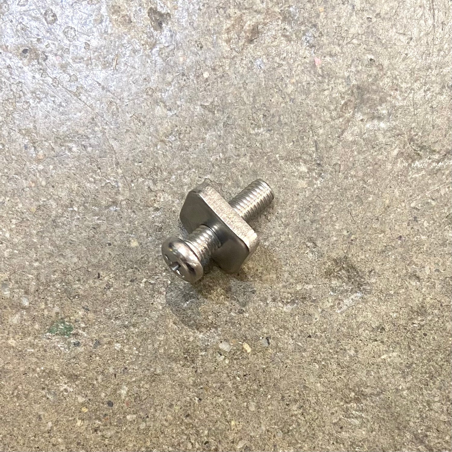 CENTRE FIN BOLT