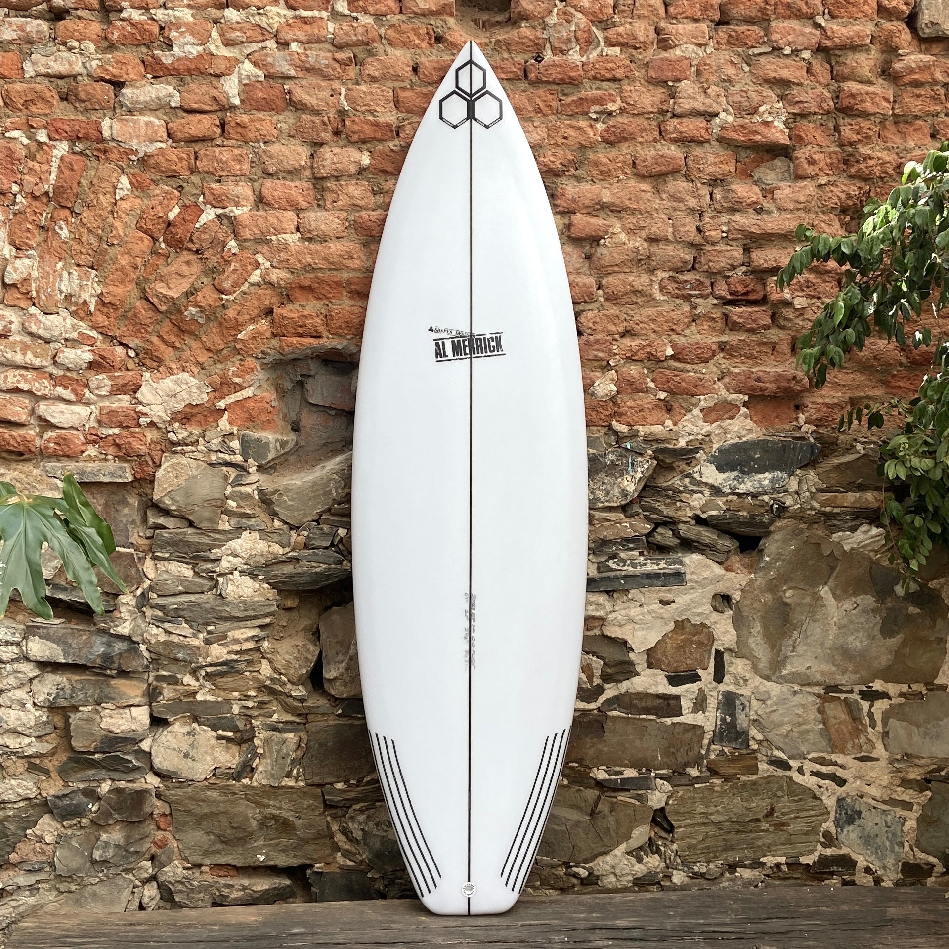 CHANNEL ISLANDS - OG FLYER  6'1"  20'  2 5/8"  34,3L  FUTURES