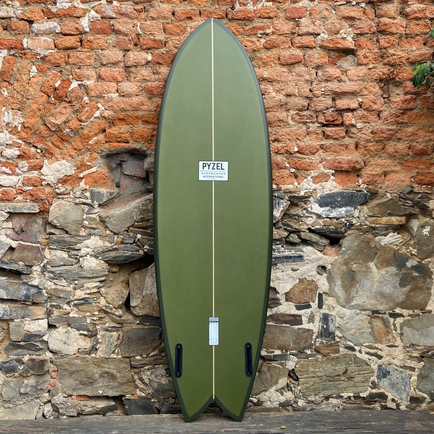 ASTRO GLIDER 5'10" 20 1/2 2 5/8 35.50L