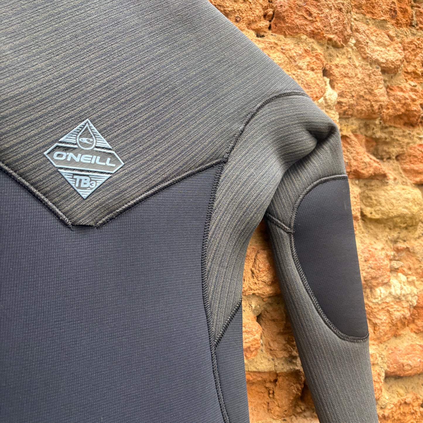 O'Neill Youth Hyperfreak 4/3mm+ Chest Zip Wetsuit - Black/Tempered Steel