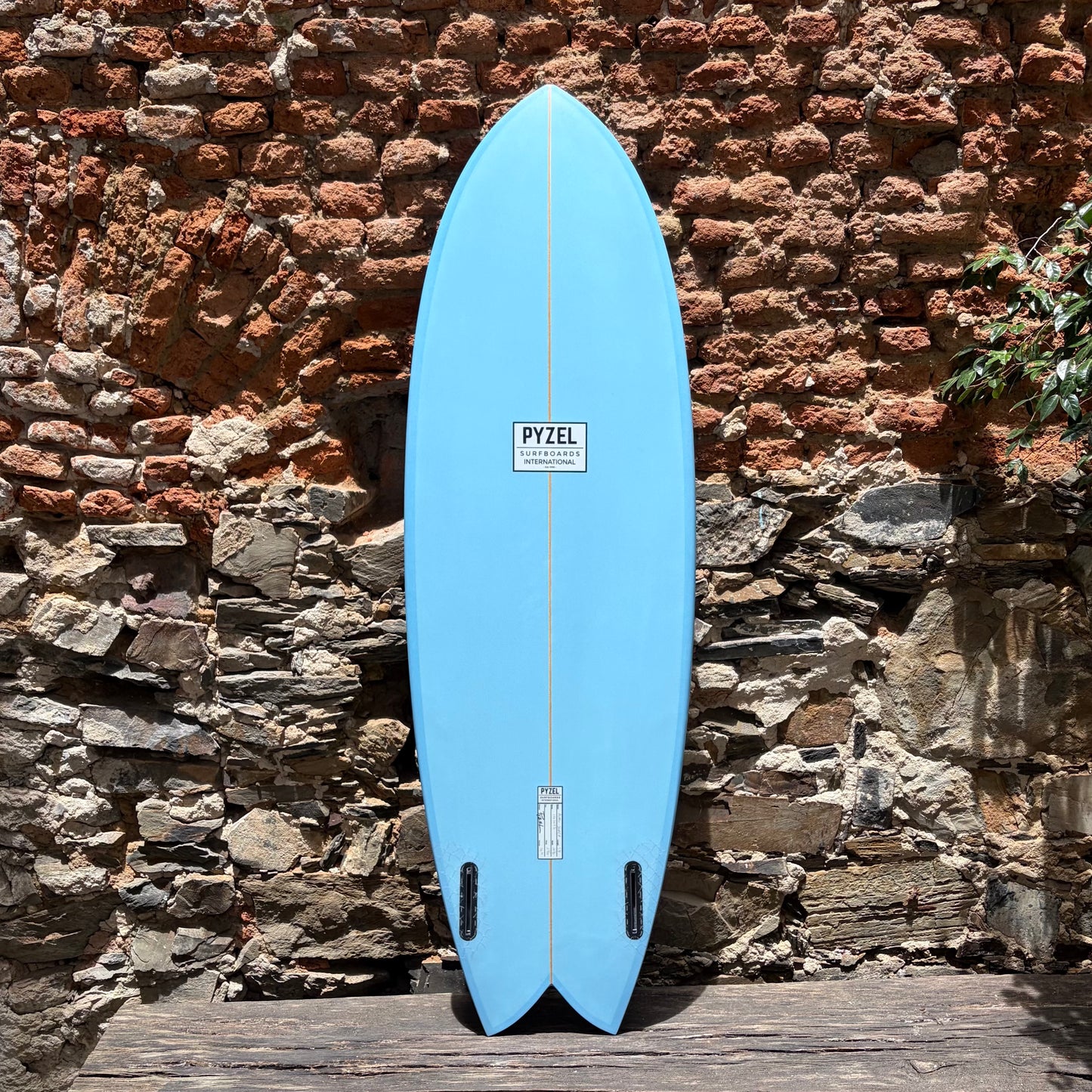 ASTRO GLIDER   5'8"   20 3/8   2 9/16  34.10L
