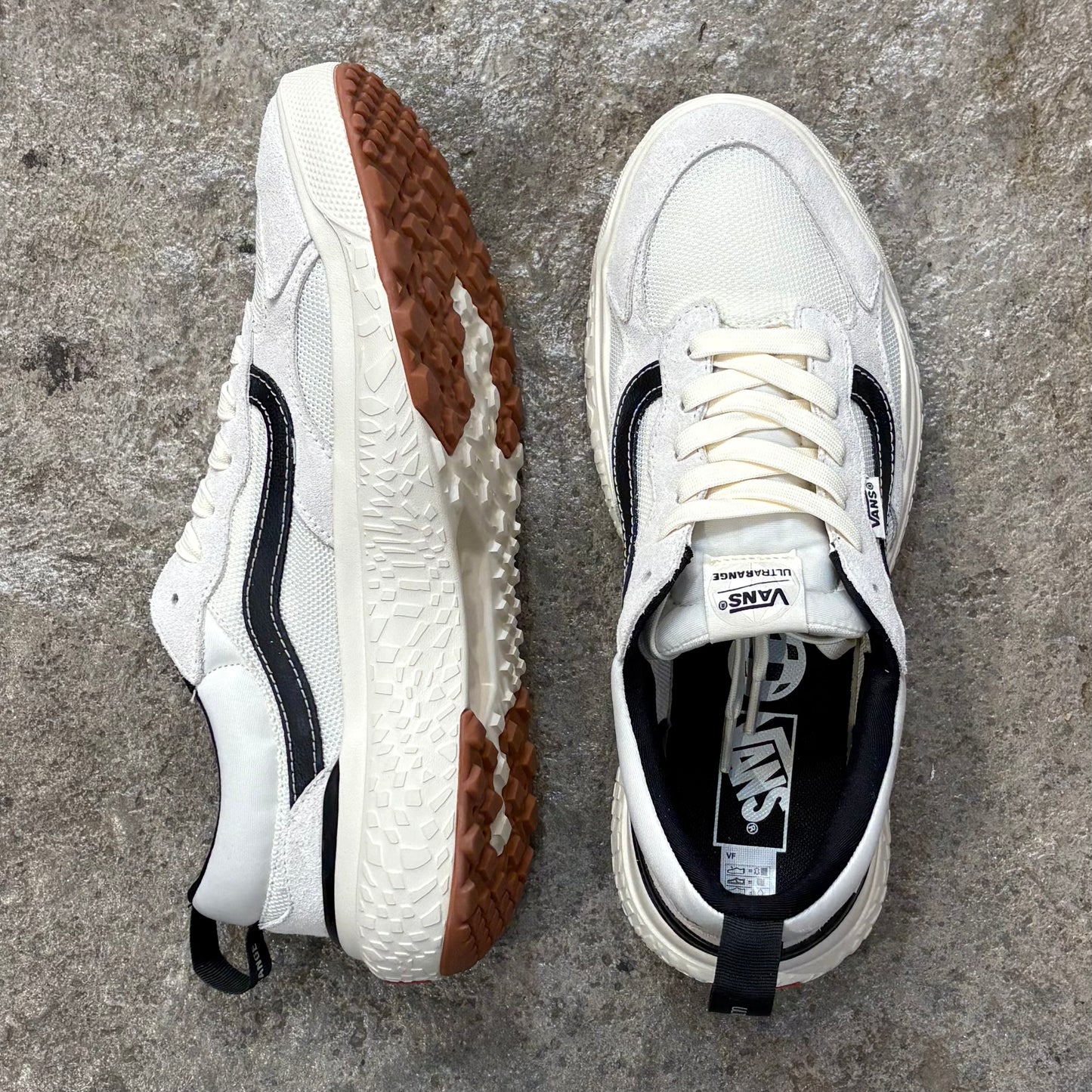 VANS   ULTRARANGE NEO VR3