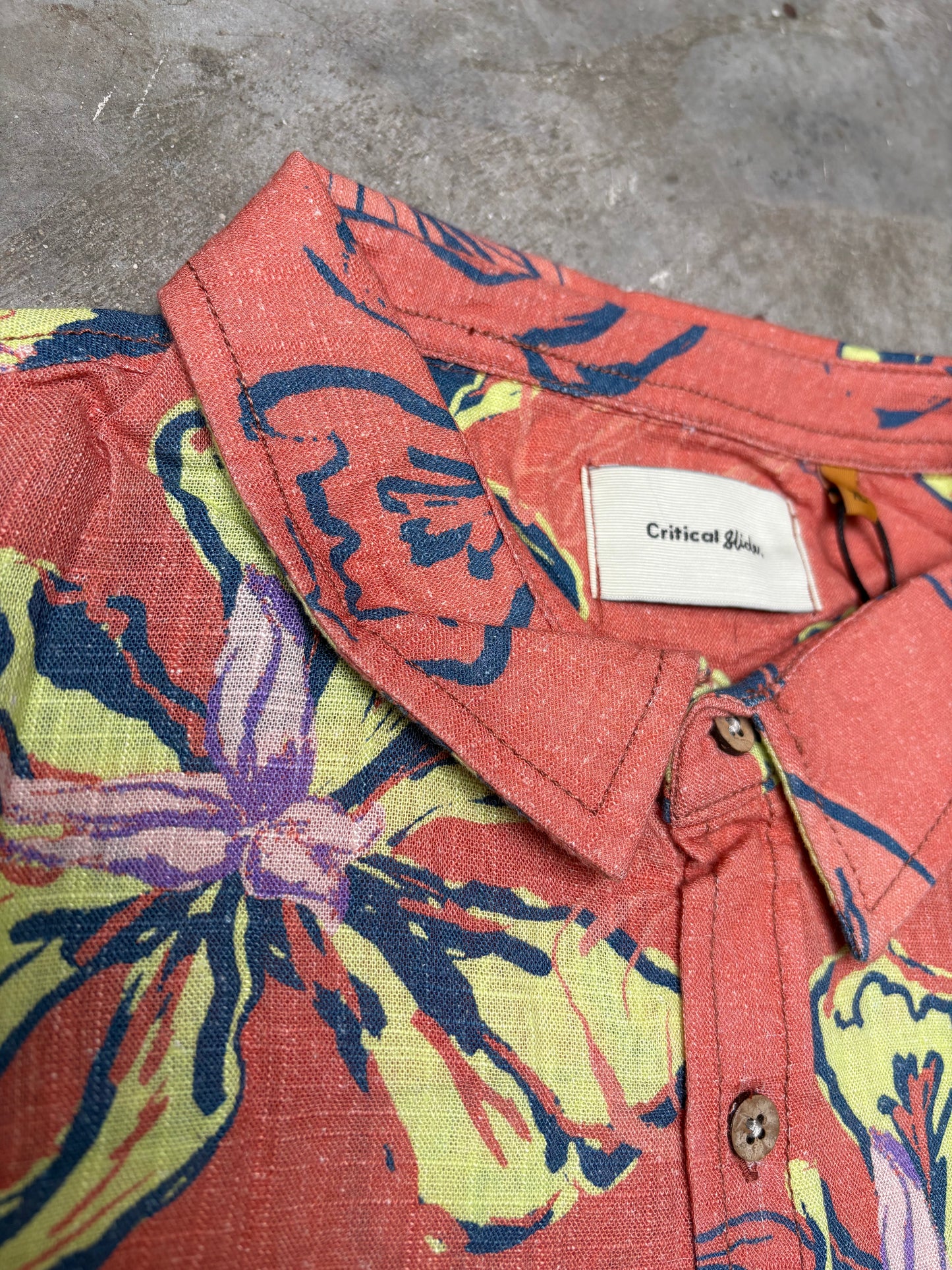 TCSS   Frequency Shirt - Washed Red