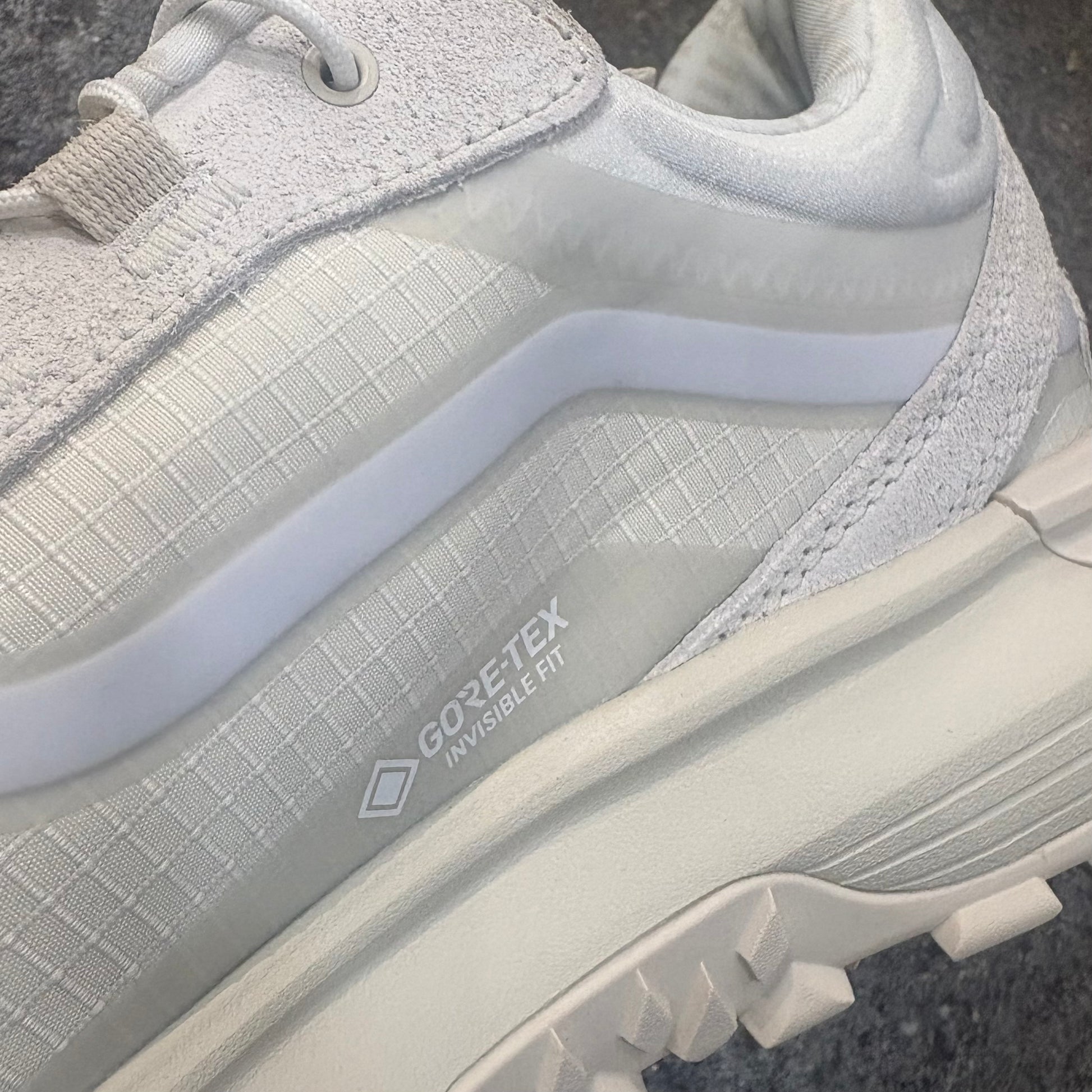 Buy OCEAN EARTH RIB GUARD PADDED VEST at KEEP IT SIMPLE SURF