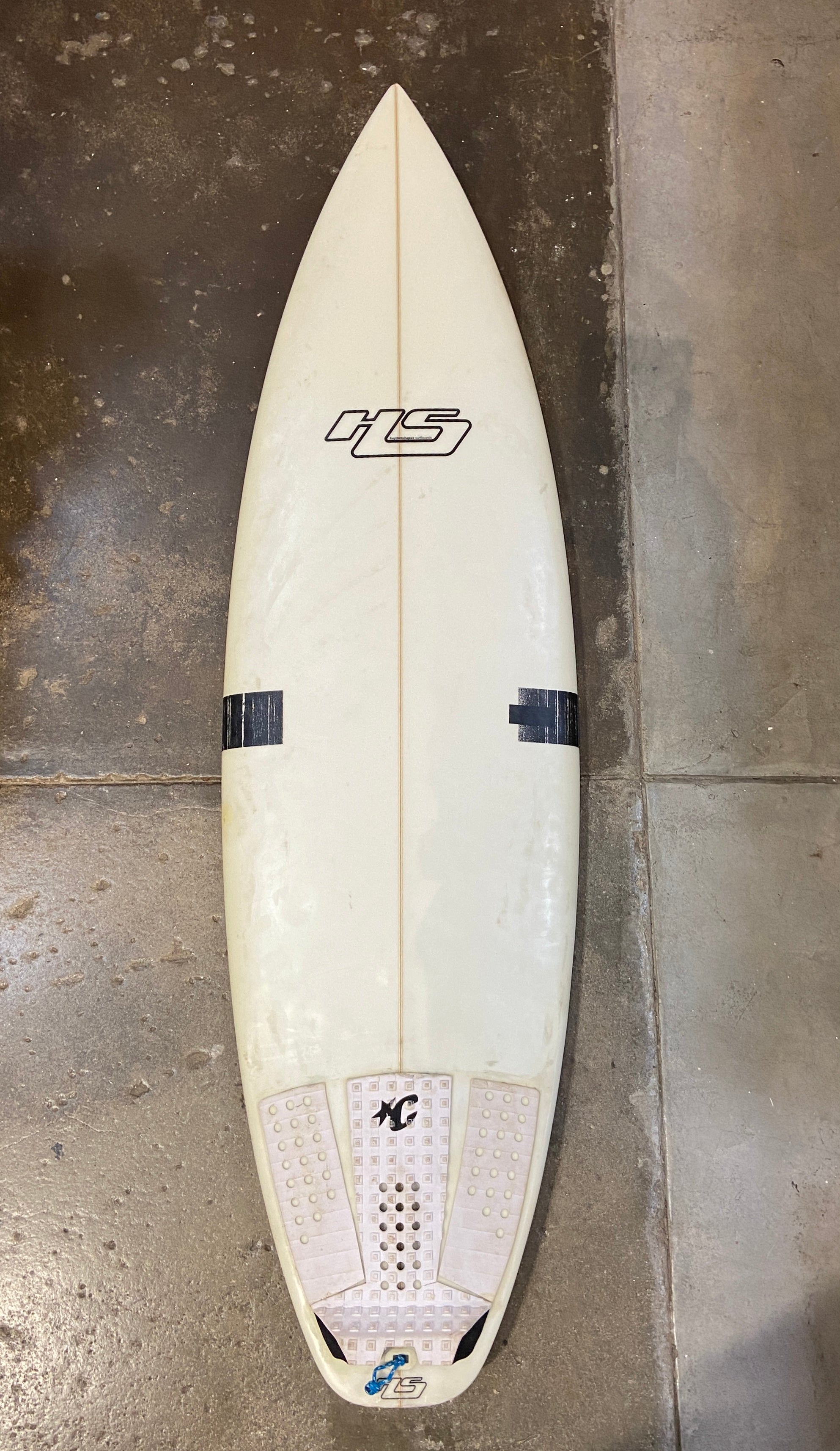 BUY SECOND HAND SURFBOARDS AT KEEP IT SIMPLE SURF CAPE TOWN