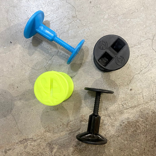 CREATURES OF LEISURE BODYBOARD LEASH PLUGS