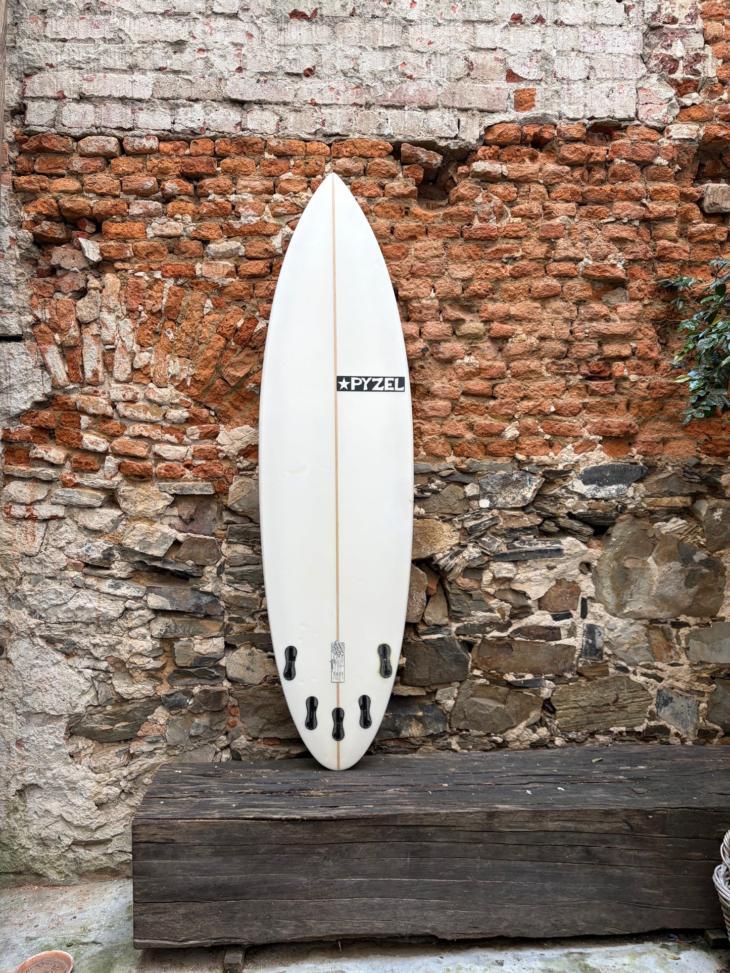 Pyzel Ghost Pro 6'6 19 11/16 2 11/16 35L