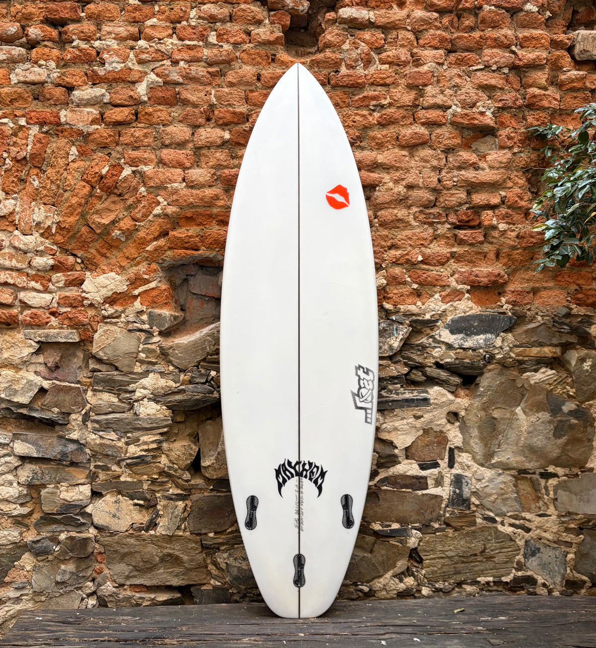 Lost by Mayhem Sub Driver 2.0 6'1 x 20 1/4 x 2 1/2 – 33.25L