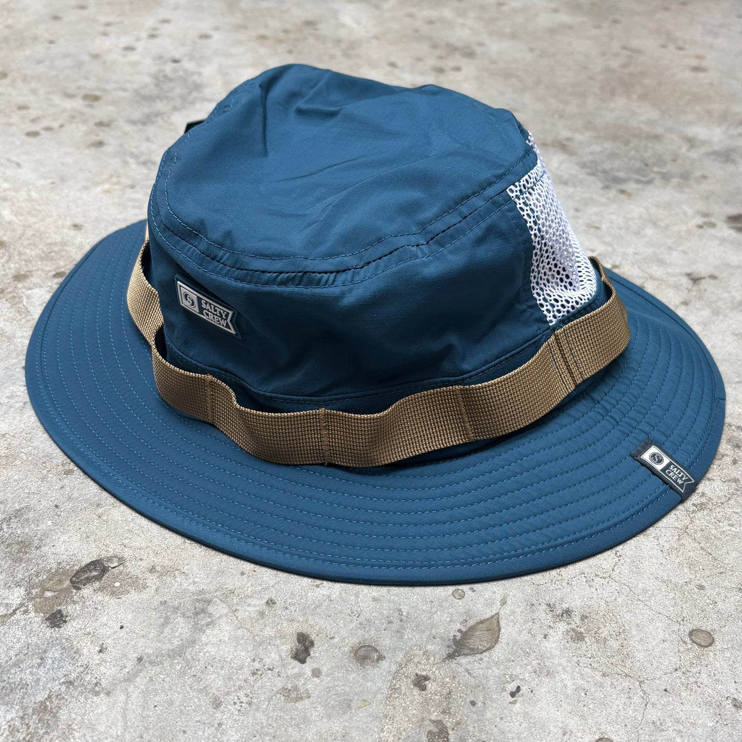 Salty Crew Frontier Boonie – Cast Blue