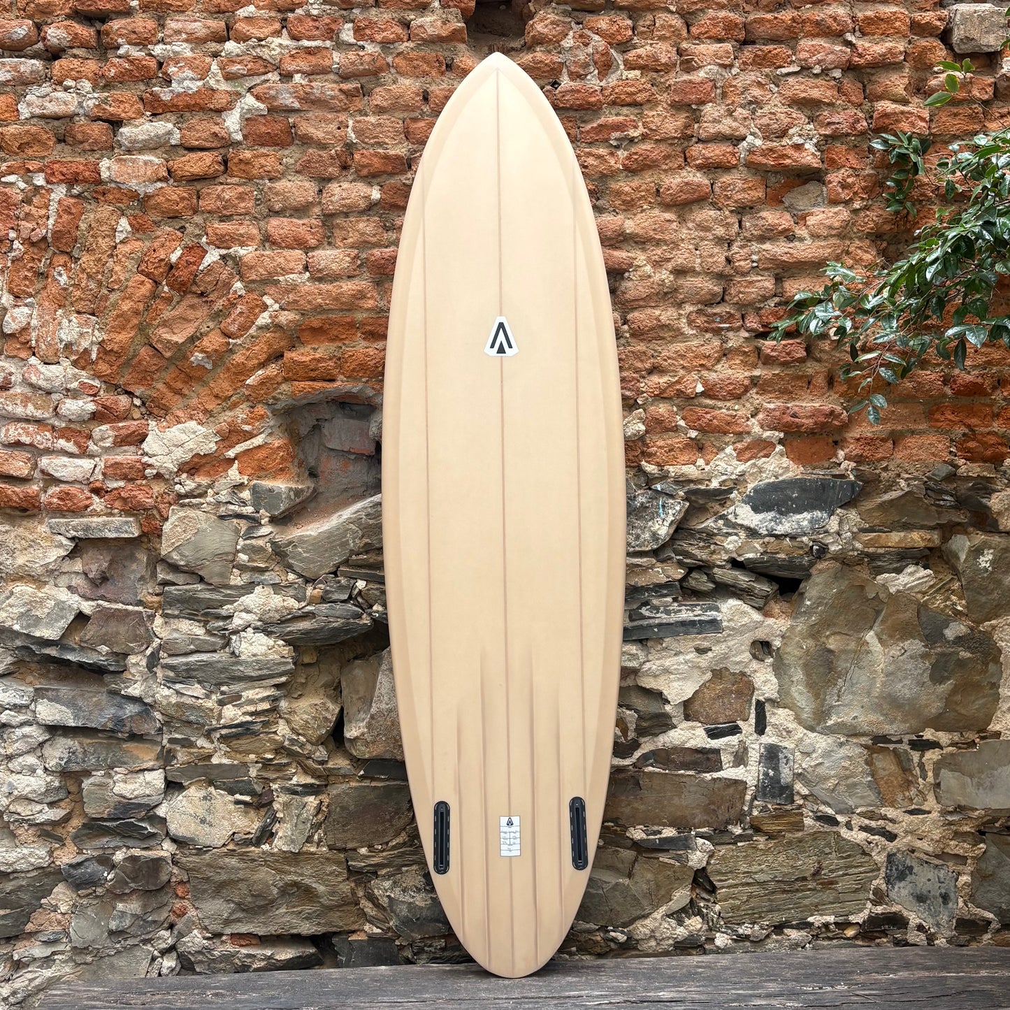 Analogy    Channel Bottom Pro   6'0 x 19 1/4  x 2 9/16   32L