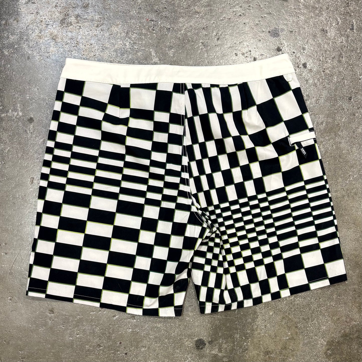 Vans Skewed Checkered Boardshorts 18"