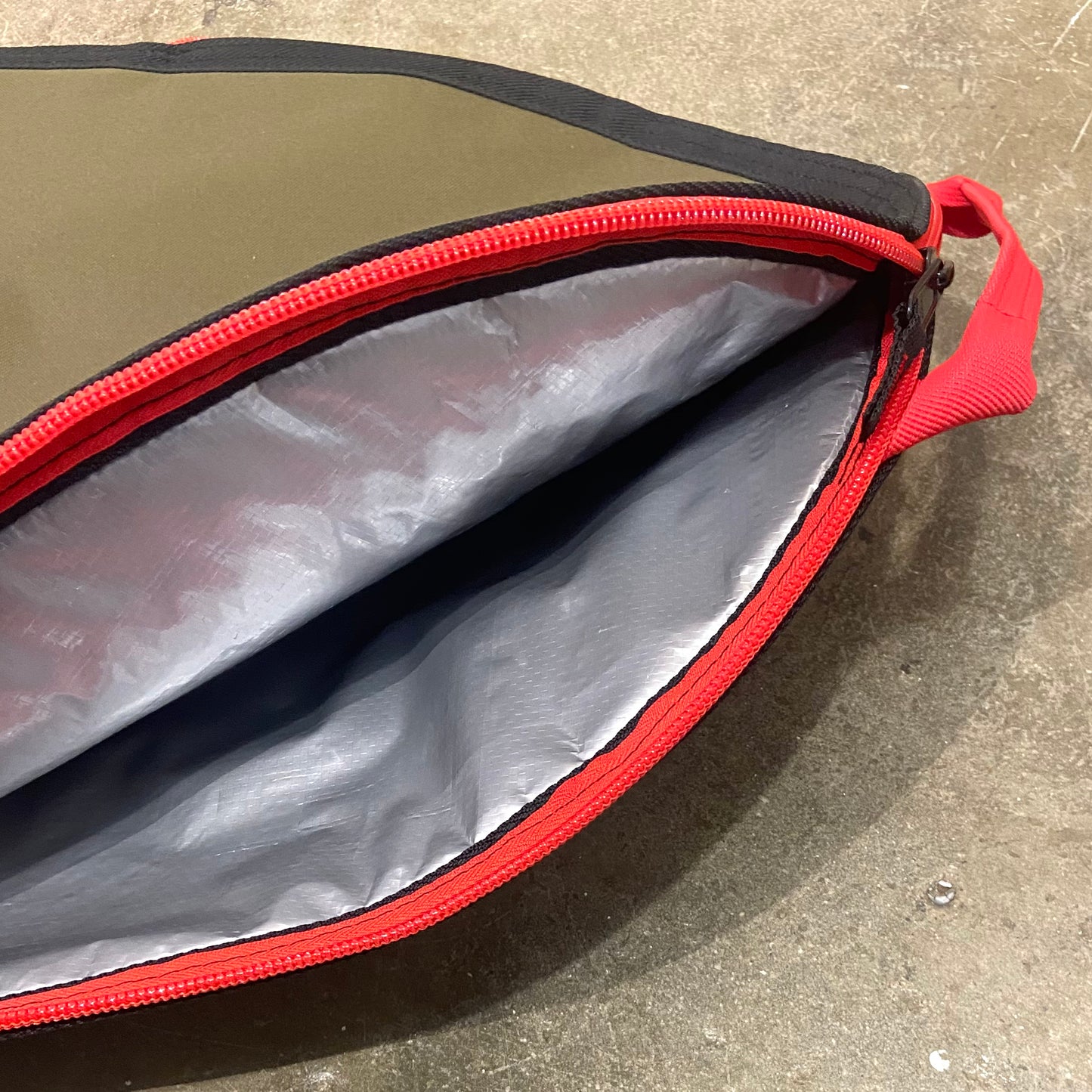 VEIA    EXPLORER DAY BAG