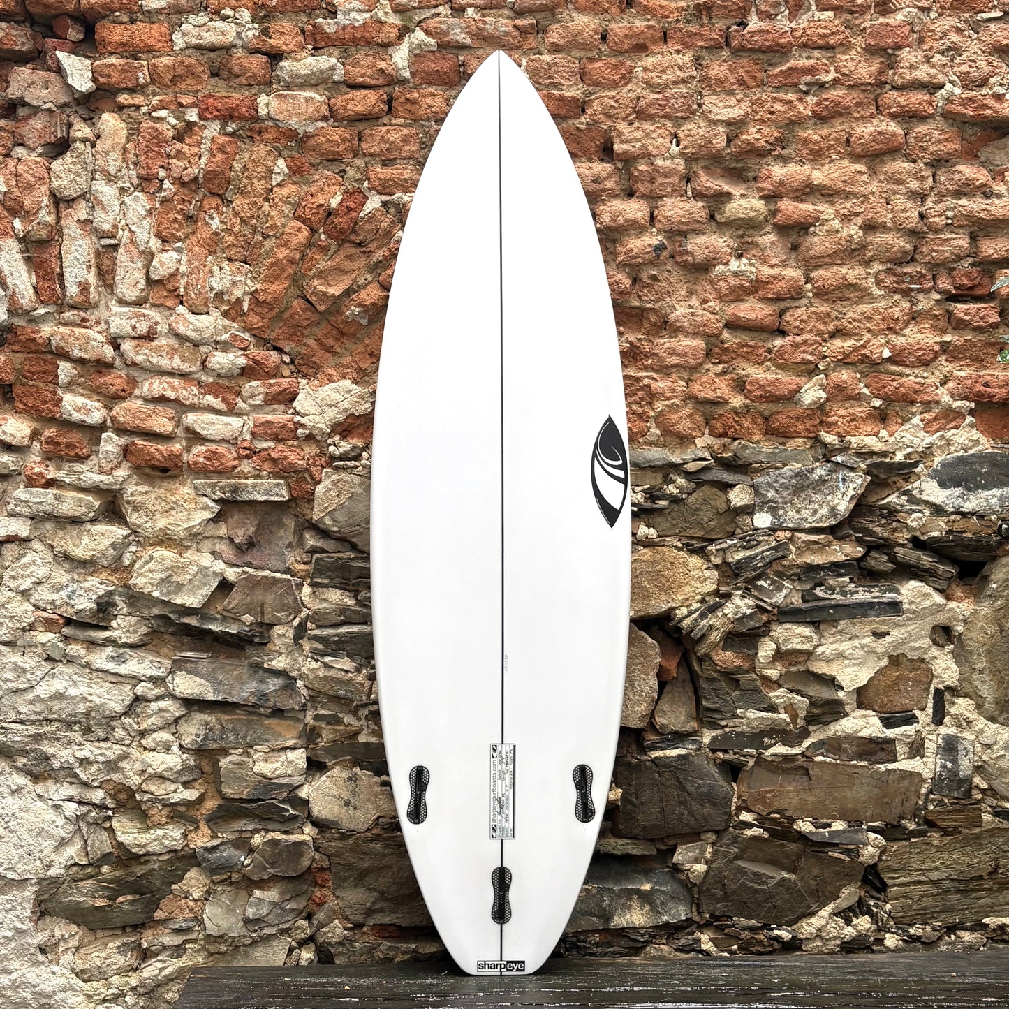 Inferno 72    5'9" x 19.25 x 2.5    28.10L