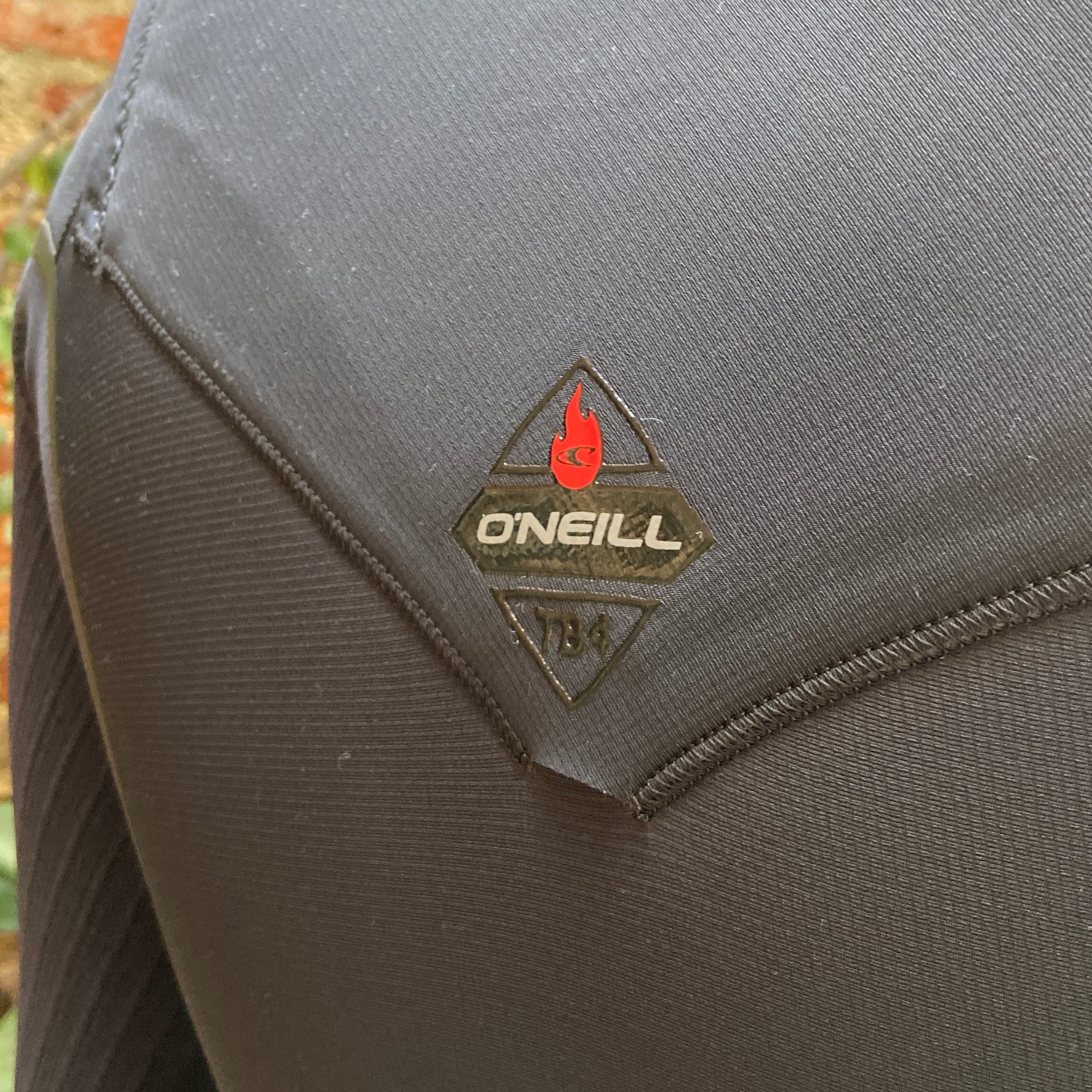 Back Drainage hole view on the O'Neill Hyperfreak Fire 3/2mm+ Chest Zip - Black- Full Wetsuit