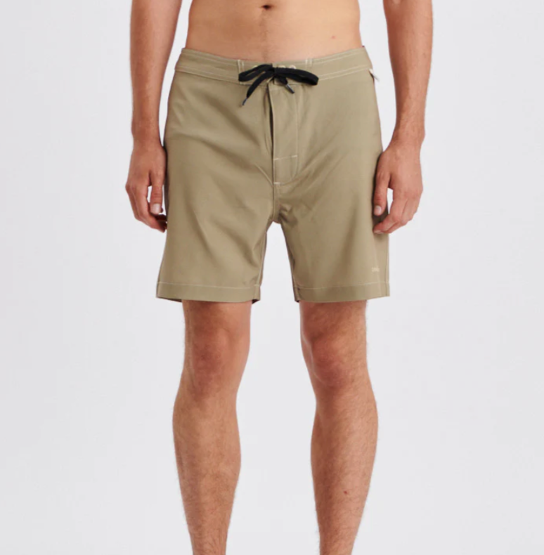 THE CRITICAL SLIDE SOCIETY    CAHOOTS 17"  BOARDSHORT