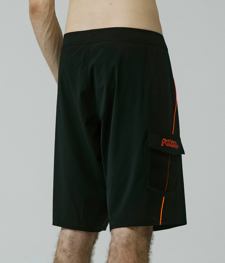 Former   Reynolds 20"  Trunk // Black