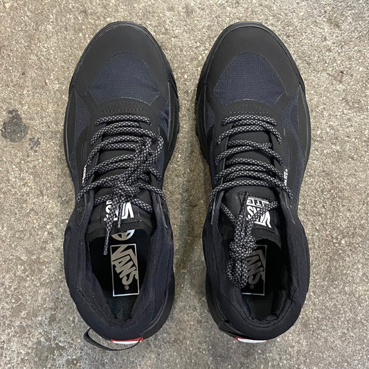 Vans   MTE Crosspath Mid  Black/Black