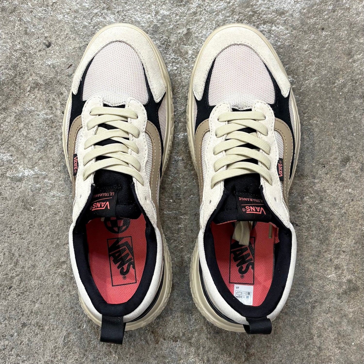 VANS   ULTRARANGE NEO VR3