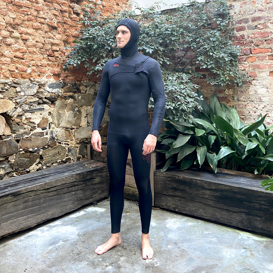 Shop O'NEILL, XCEL and wetsuits online and in store at KISS Surf