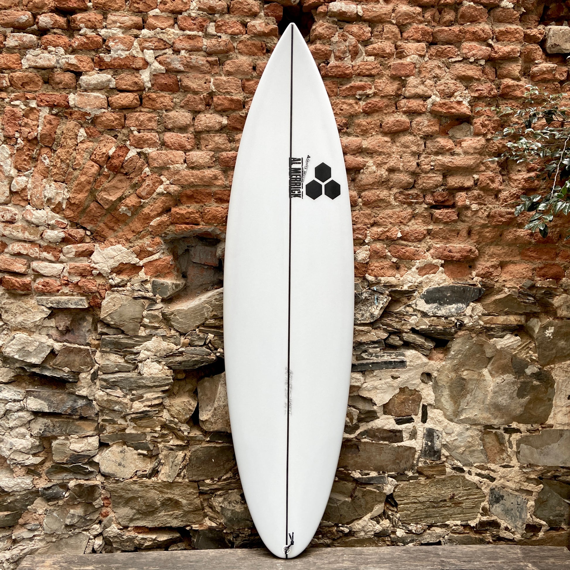 CHANNEL ISLANDS   HAPPY TRAVELER   6'4"   19 1/2"   2 5/8"   34L