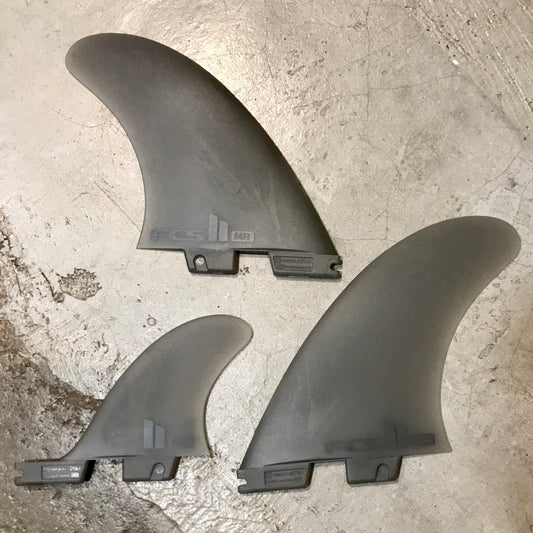 FCS II SHAPER SERIES MARK RICHARDS TWIN + STABILISER